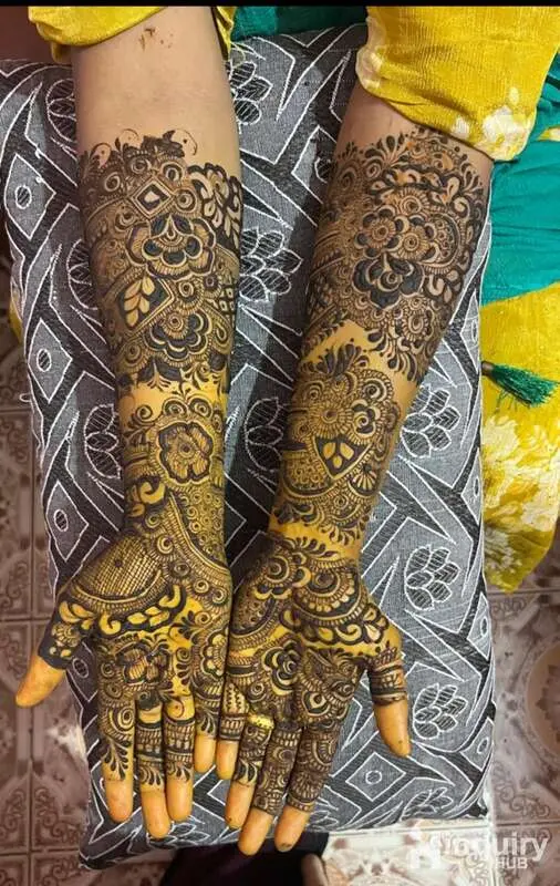 Yasmin Mehndi Artists