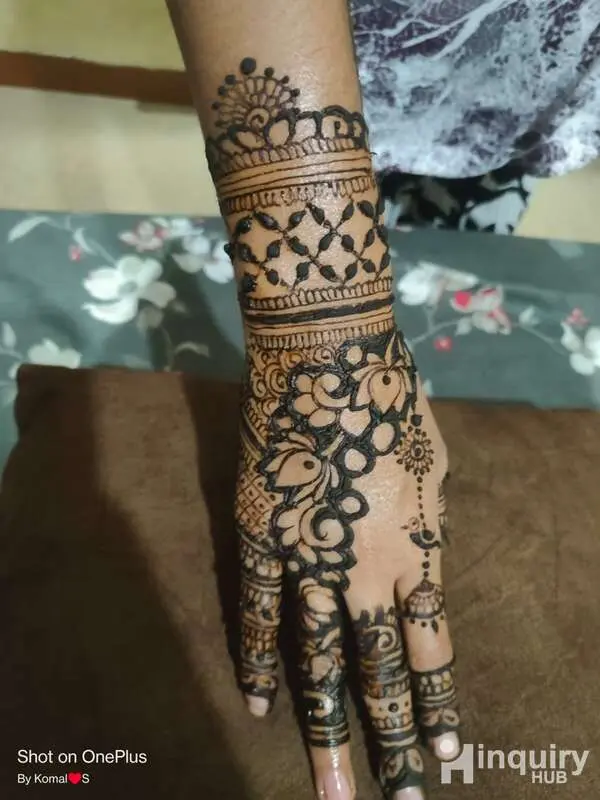 Durga Mehndi Artists