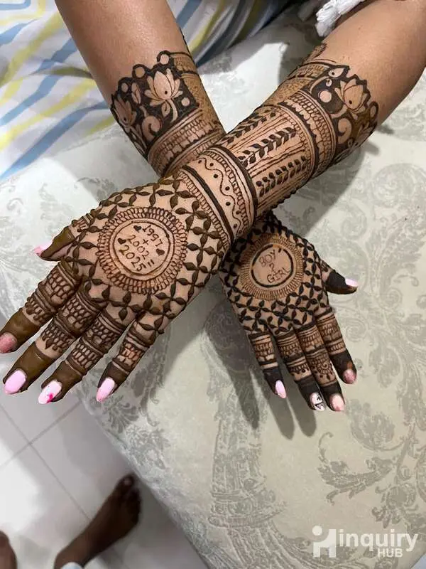 Durga Mehndi Artists