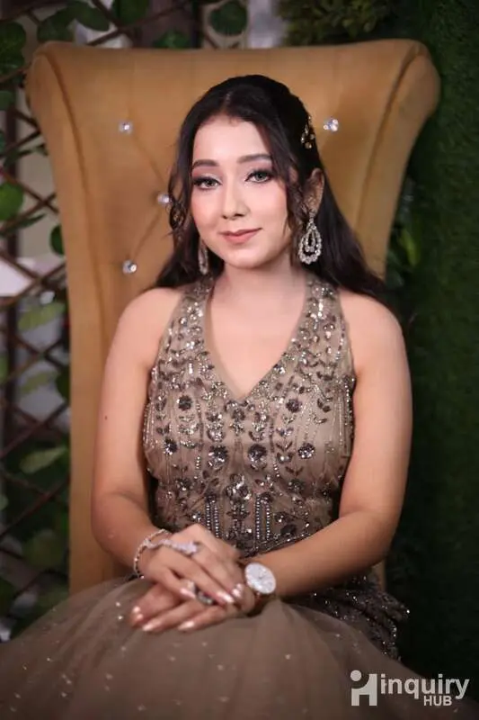 Jyotis Makeover1812