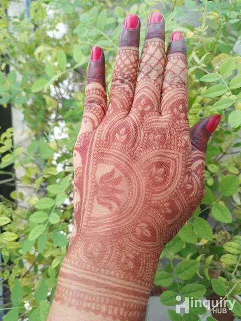 Lovelyverma Mendhi Artists