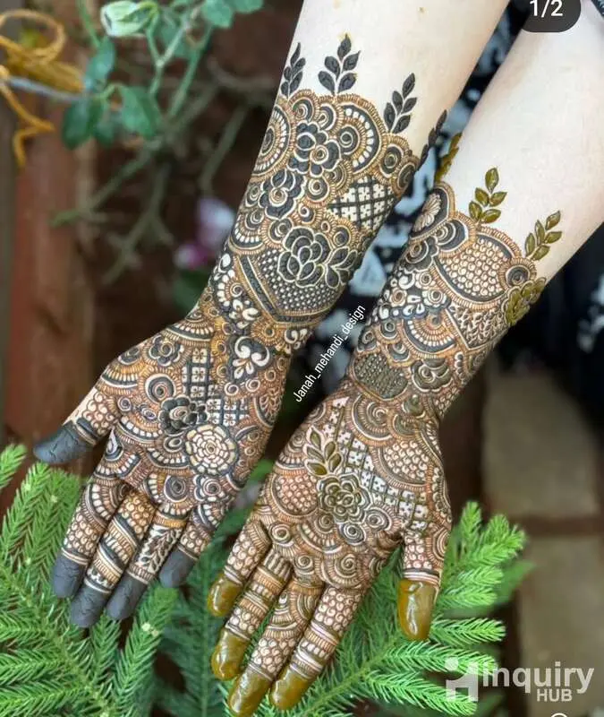 Azna Mehandi Artist
