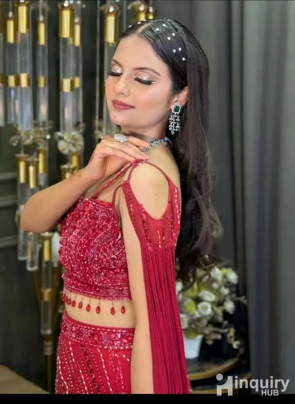 Warisha Khan Makeup Artist