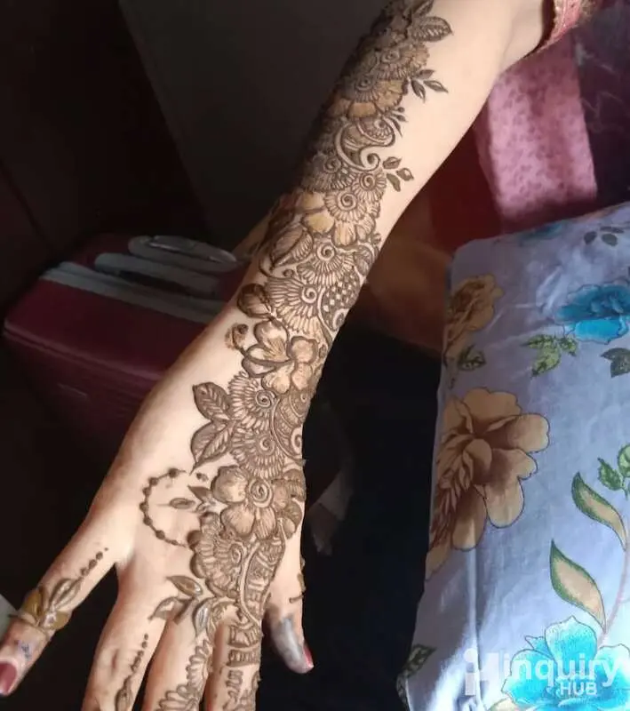Hani Hennaelegance