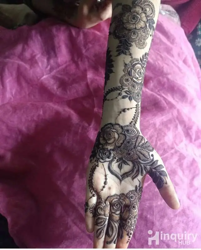 Hani Hennaelegance