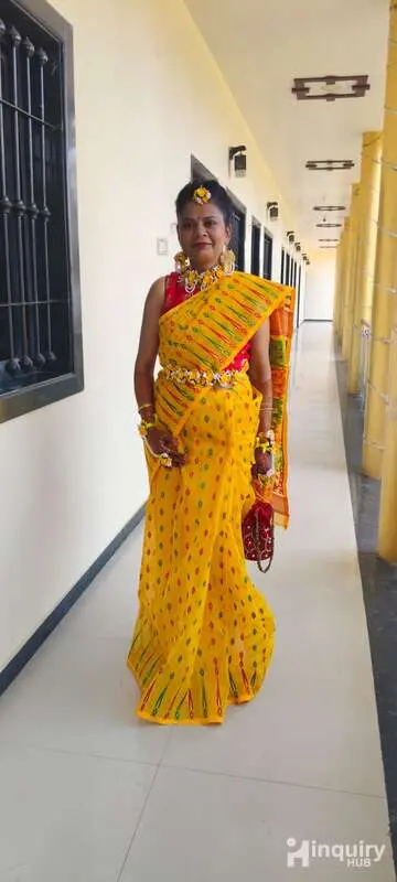 Saniya Mekover