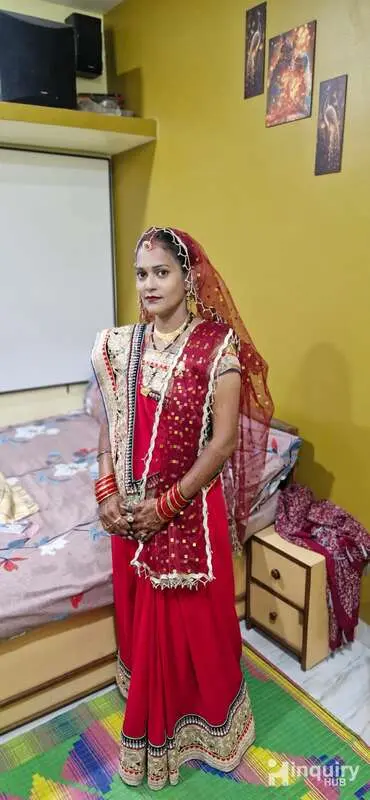 Saniya Mekover