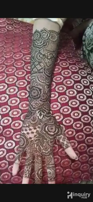 Simran Mehndi Artist