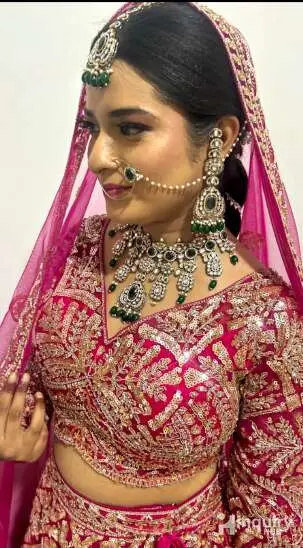 Harshii Makeup Artist