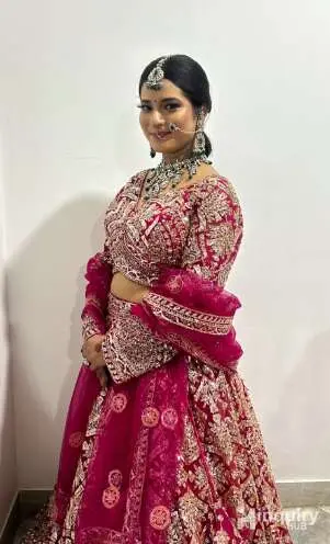 Harshii Makeup Artist