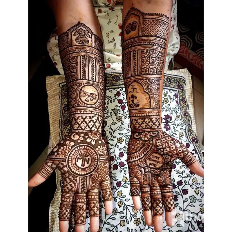Shivani Mehandi Artist