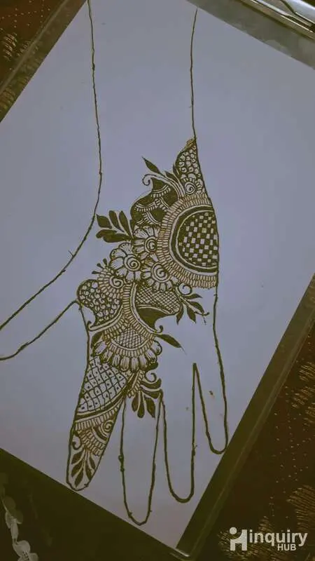 Samreen Mehndi Artist