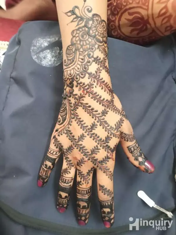 Prachi Mehandi Artist