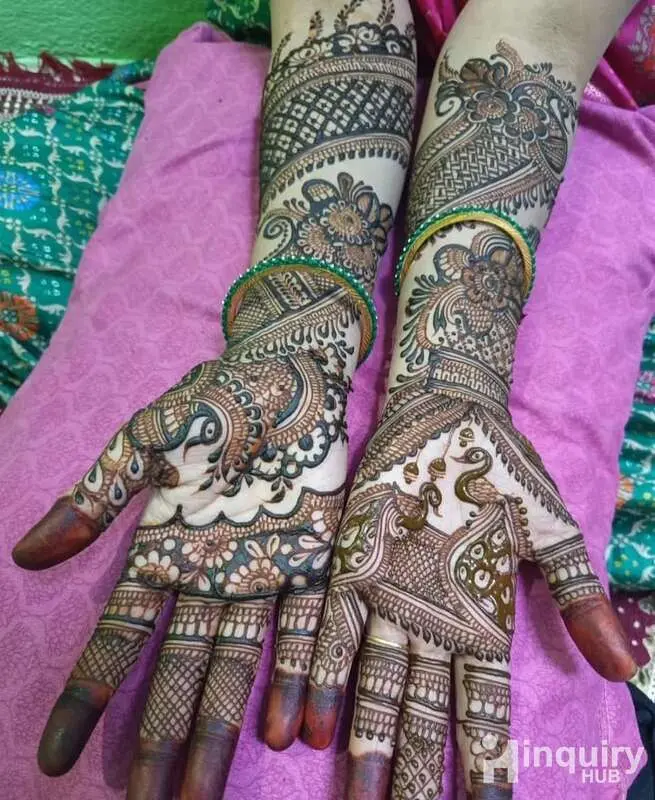 Prachi Mehandi Artist