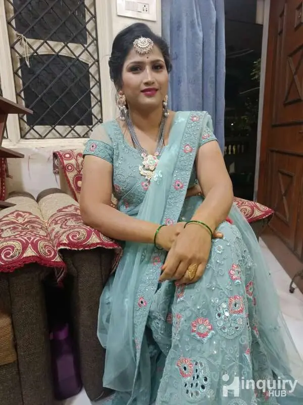 Makeup Artist Kirti