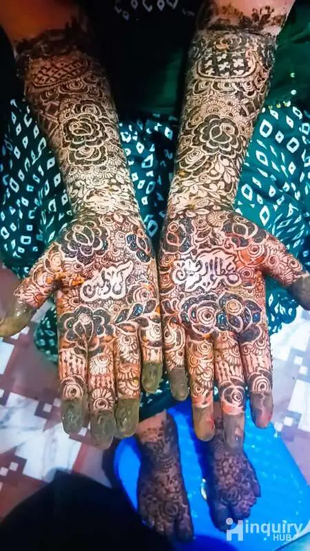 Tuba Mehndi Artist