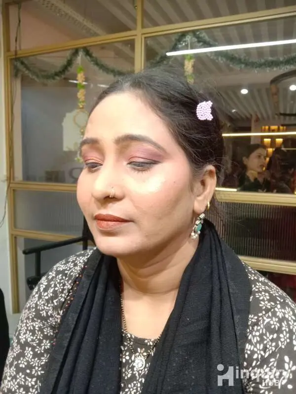 Ruchika   Makeup Artists