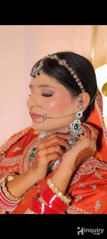 Ruchika   Makeup Artists