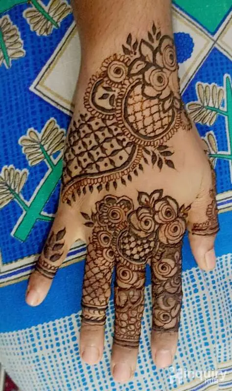 Henna Creations By Ayesha