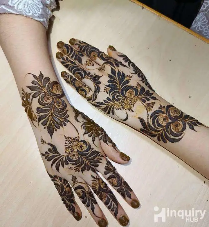 Farha Mehndi Artists