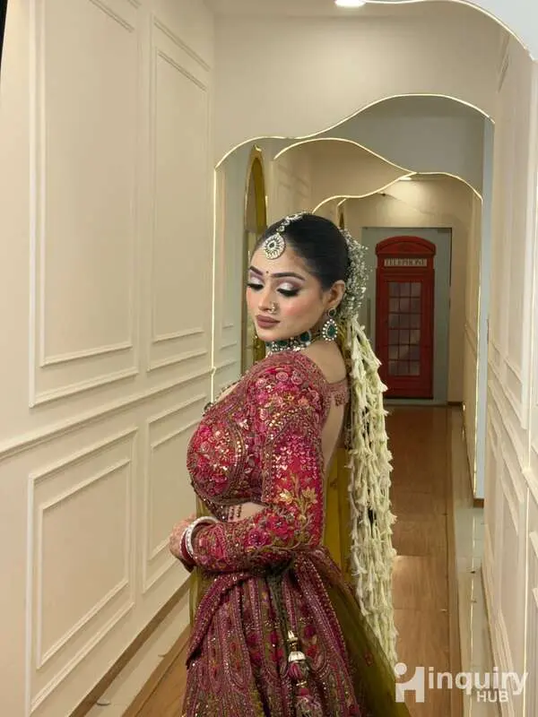 Tanishka Mua