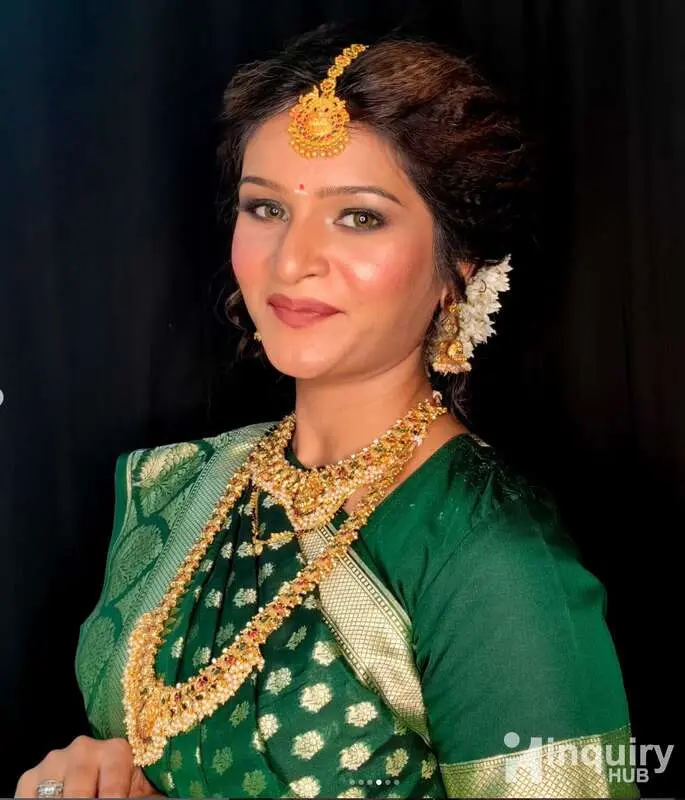 Makeupby Mrunali