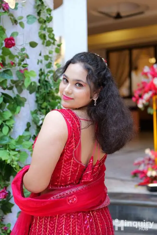 Dhanashri Makeup Artist
