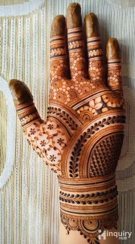 Saniya Mehndi Artist