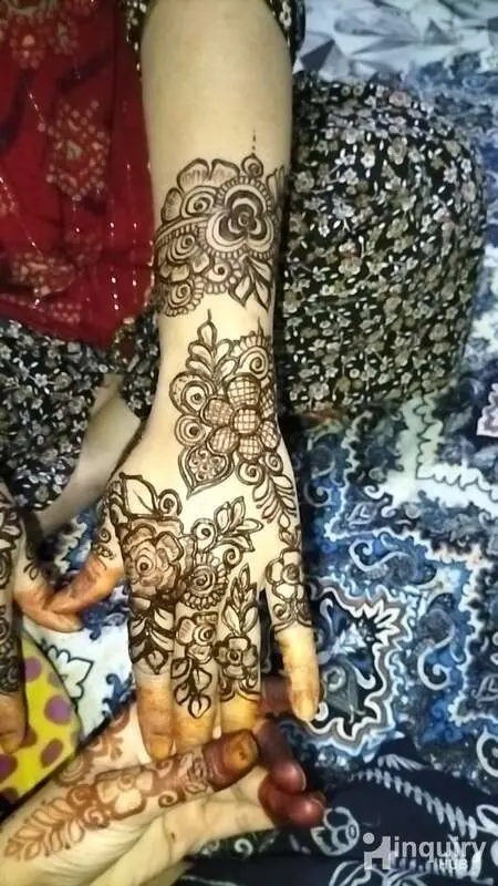 Saniya Mehndi Artists