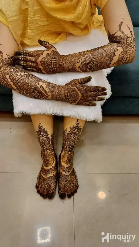 Ambreen Mehandi