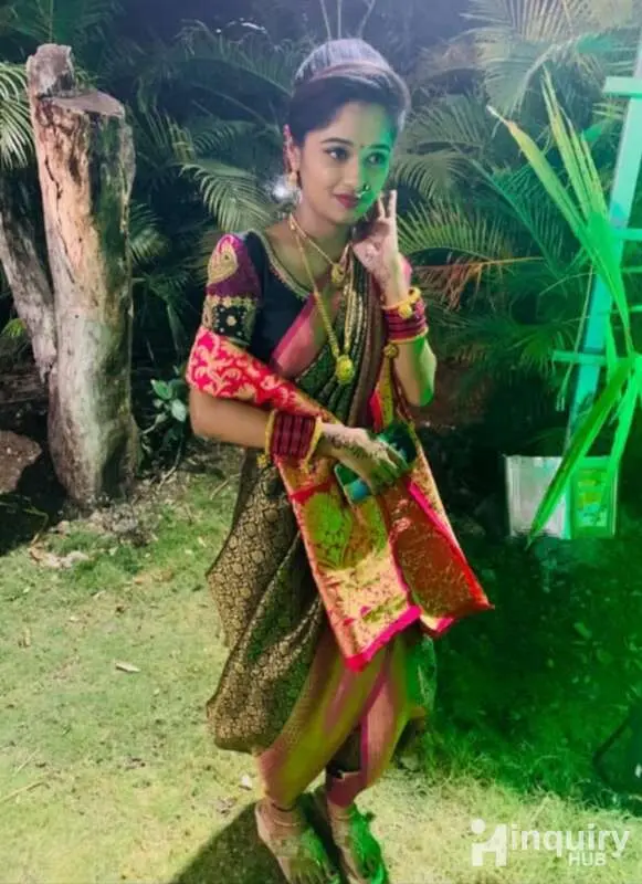 Shubhra Raut Makeup And Mehndi Artist