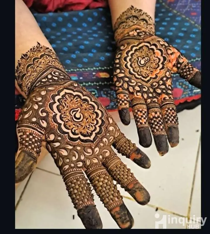 Eena's Artistry
