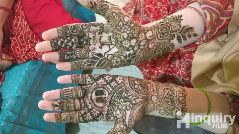 Saniya Mehndi Artistt