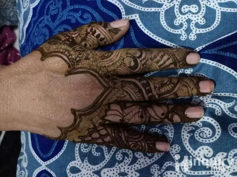 Hinz Mehndi Artist