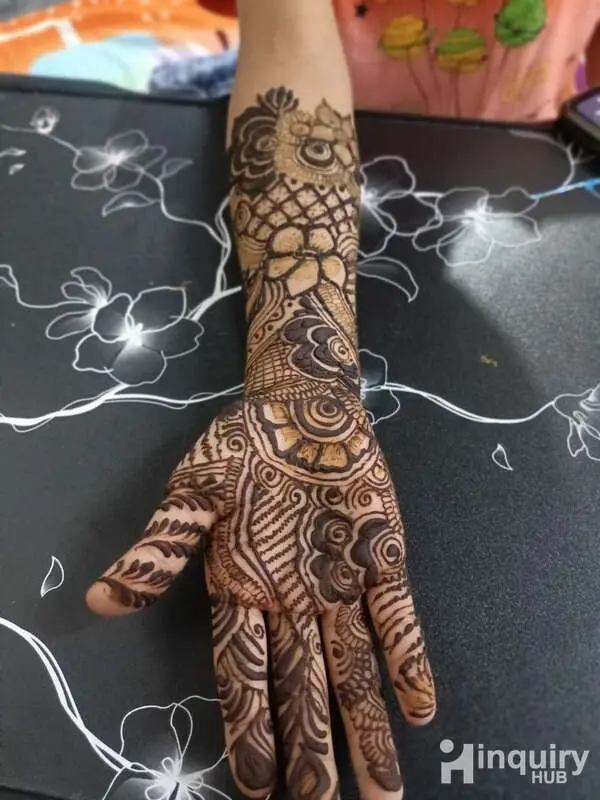 Hinz Mehndi Artist
