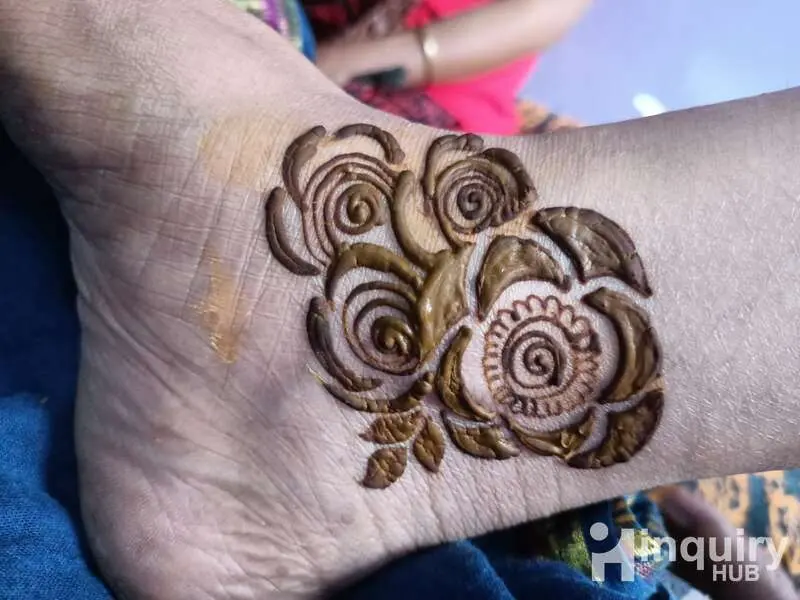 Hinz Mehndi Artist