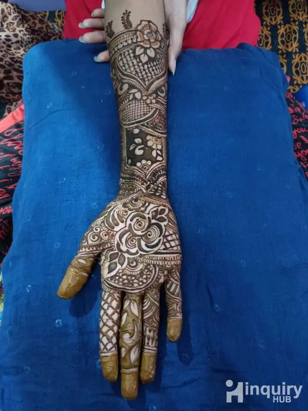 Hinz Mehndi Artist