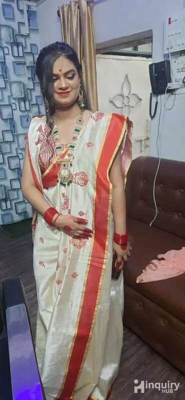 Avishka Parlour
