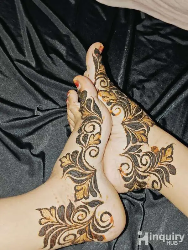 Firdos Mehndi Artist
