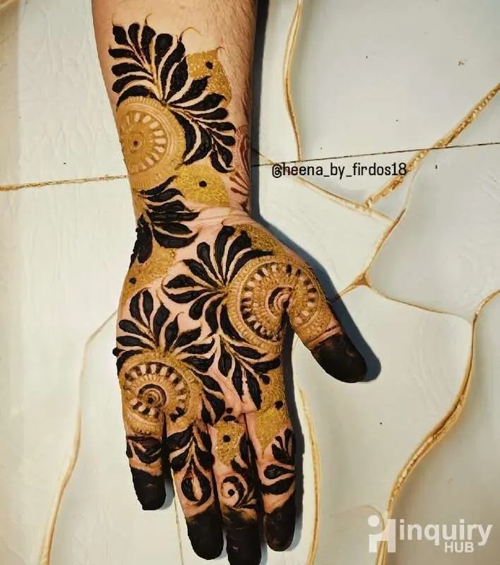 Firdos Mehndi Artist