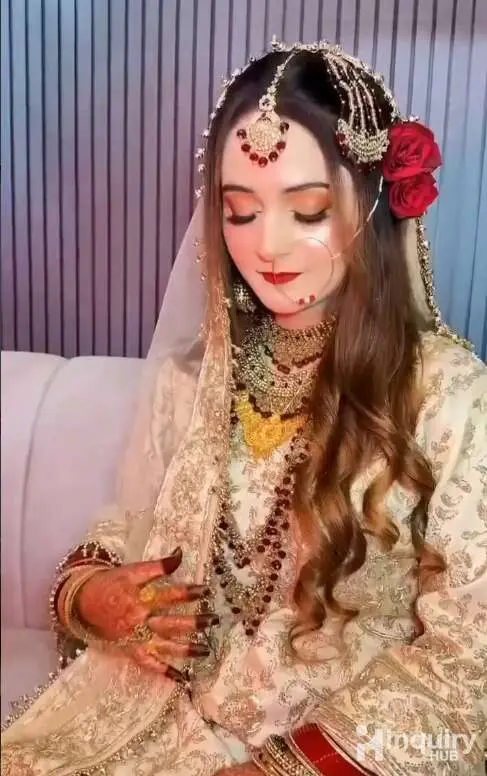 Fizaa Khanum Makeup Artist