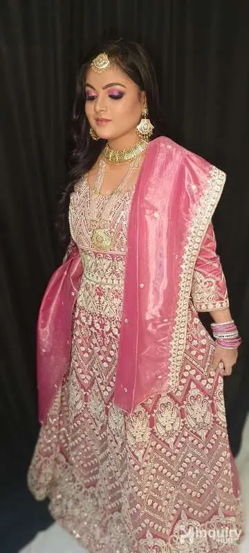 Professional Makeup Artist Zaara