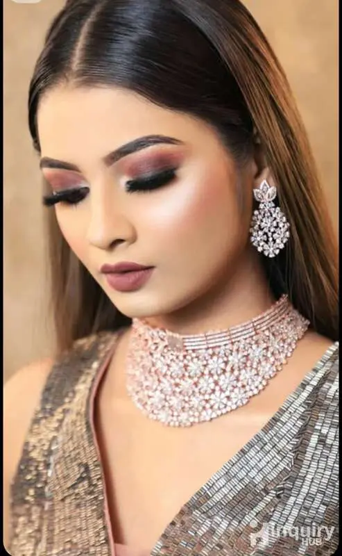 Professional Makeup Artist Zaara