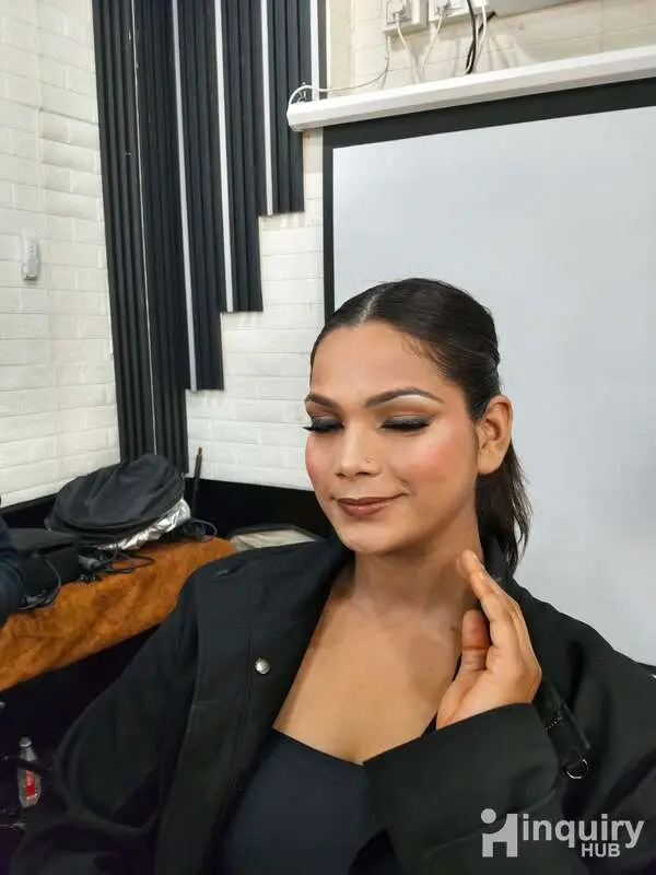 Pooja  Makeup Artist