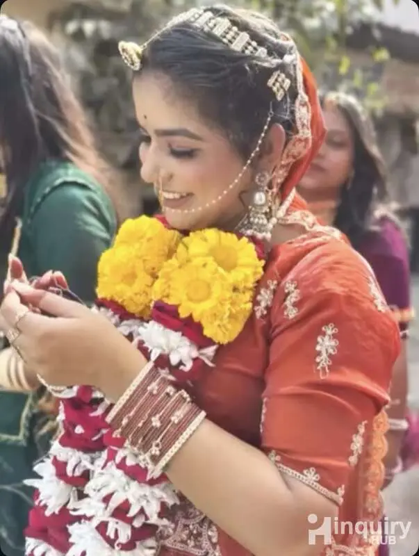 Saloniglowup