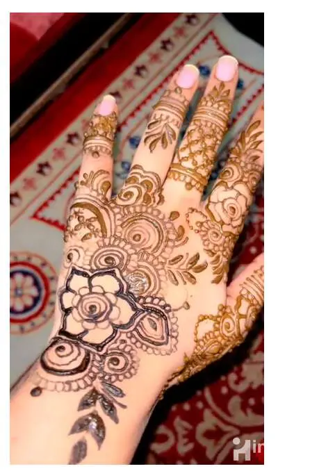 Asma Khan Mahdi Artist