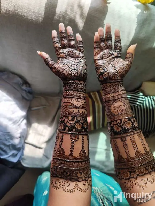 Mehndi  Artis Foziya