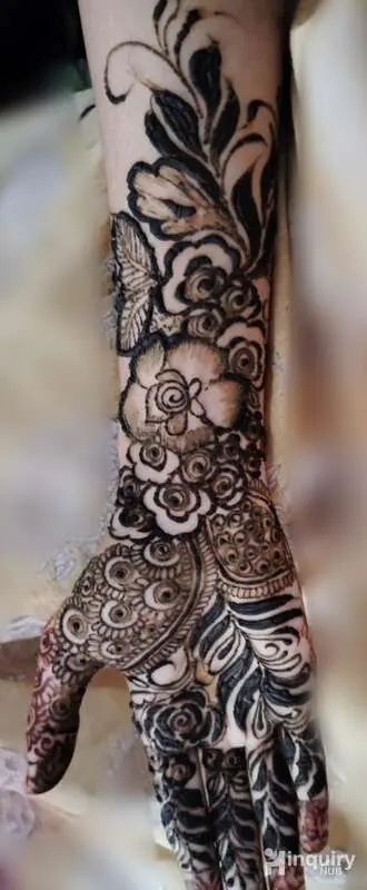 Neha Mehndi Artist