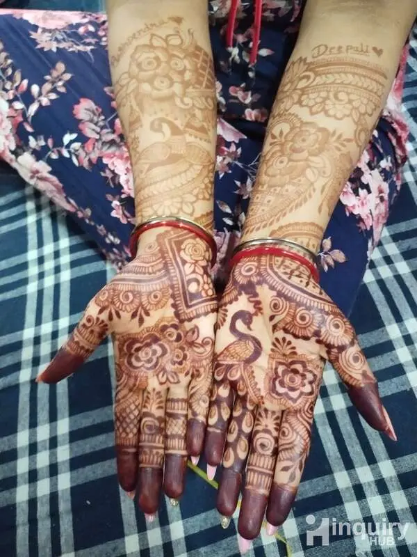Mansi Mehendi Artist