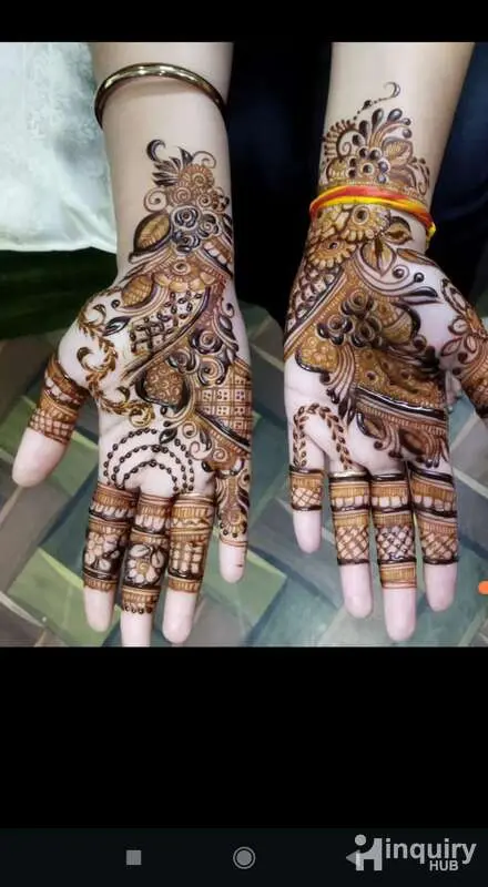 Mansi Mehendi Artist